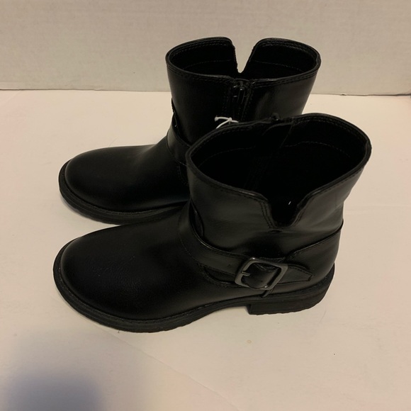Cat & Jack girls Alessandra Black Boots - Picture 4 of 6